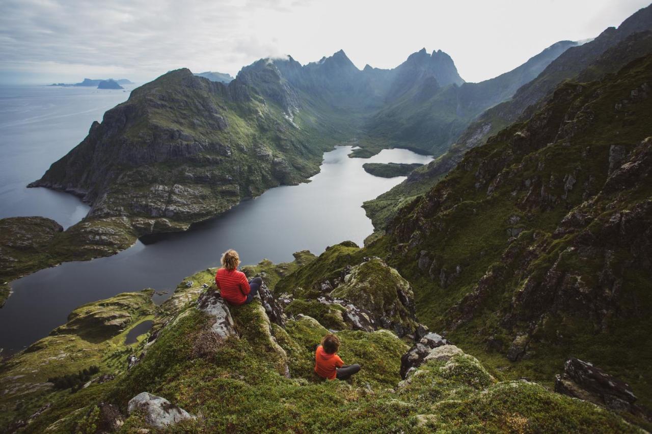 Lofoten Planet Basecamp Villa Sørvågen Kültér fotó